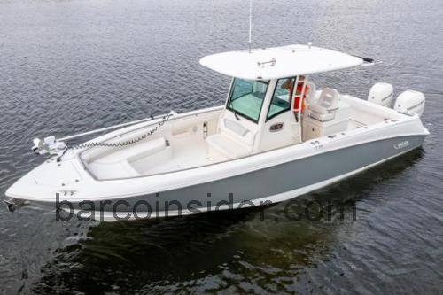 Boston Whaler 320 Outrage opinión y ficha técnica